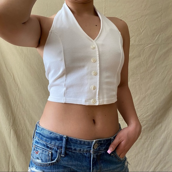 🚫SOLD🚫 White Halter Crop Top 🤍 - Picture 4 of 4